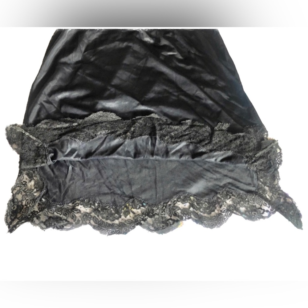 Vintage Slimtite satin lace trim slip skirt - Picture 5 of 16